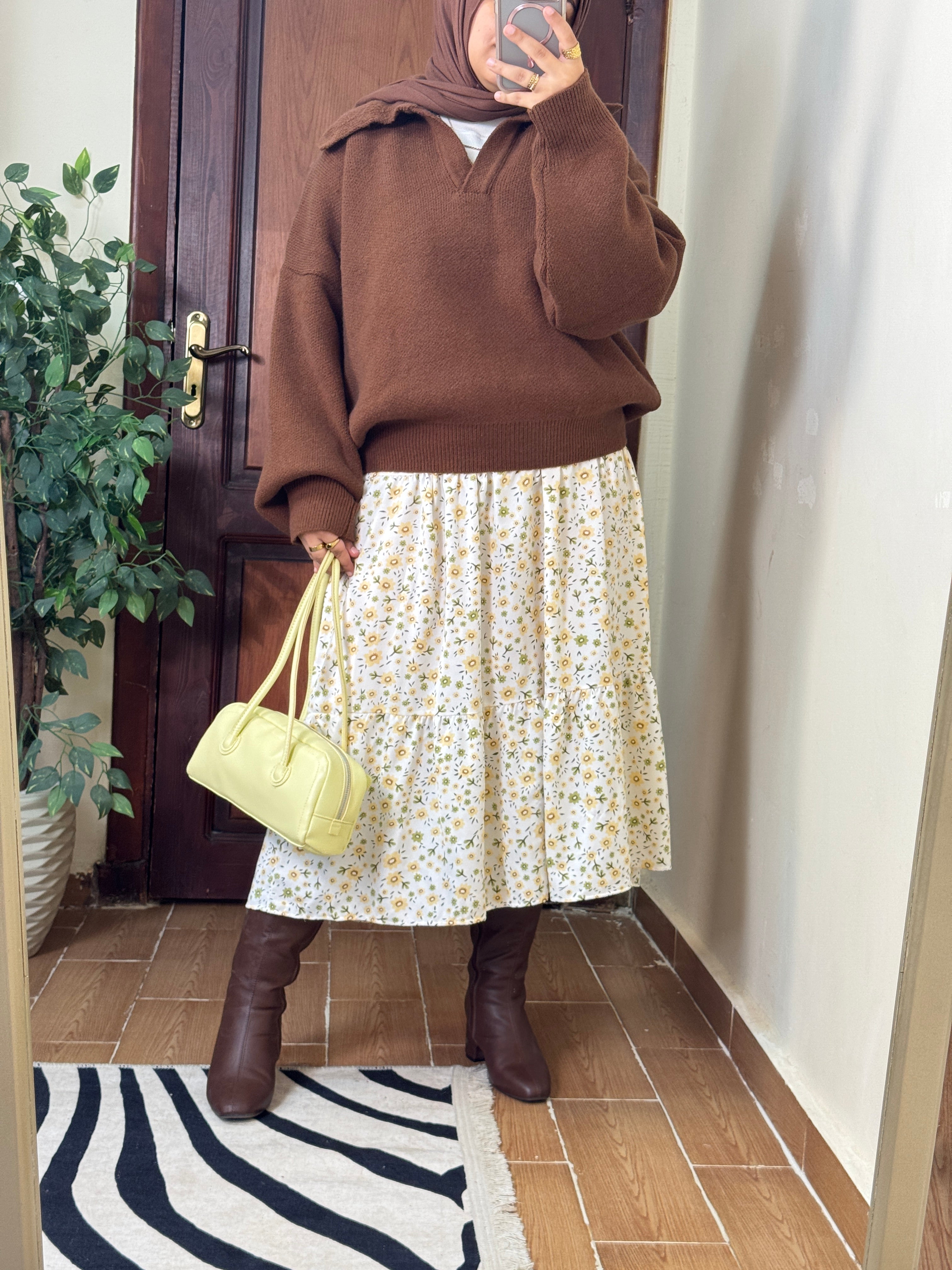 بلوفر بياقة صوف