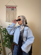 بلوفر بياقة صوف