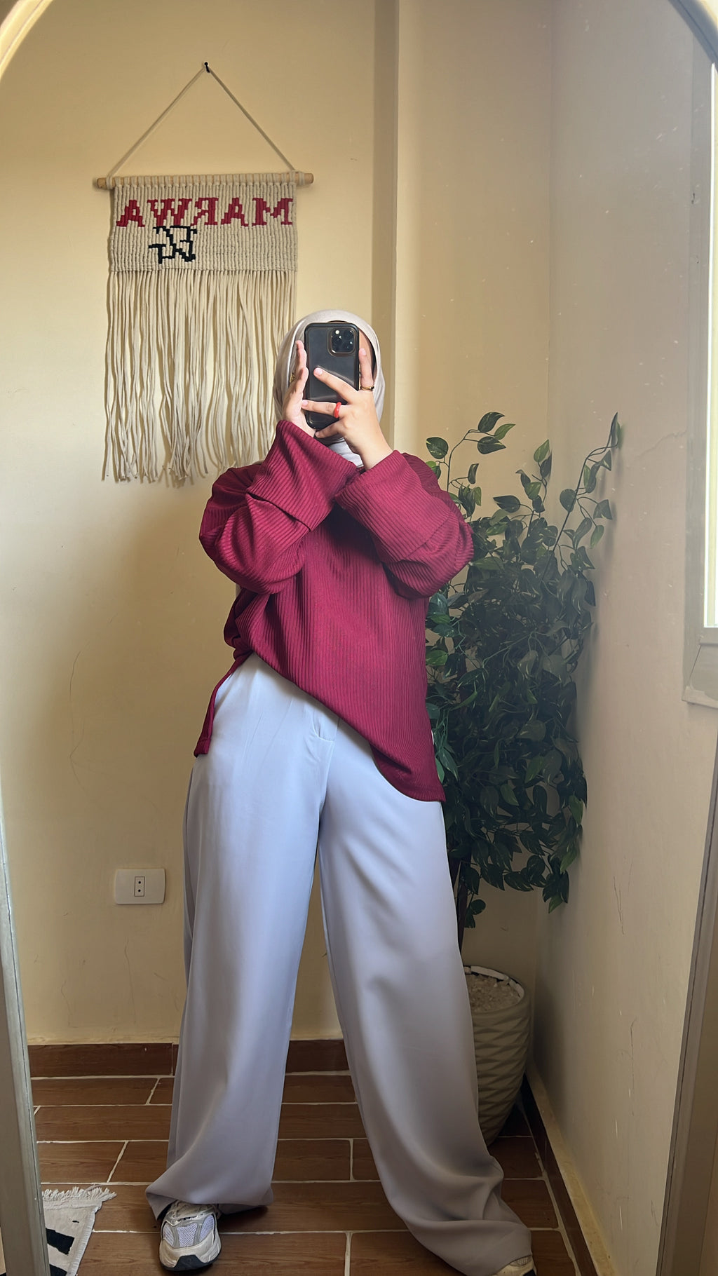 بنطلون وايد ليج